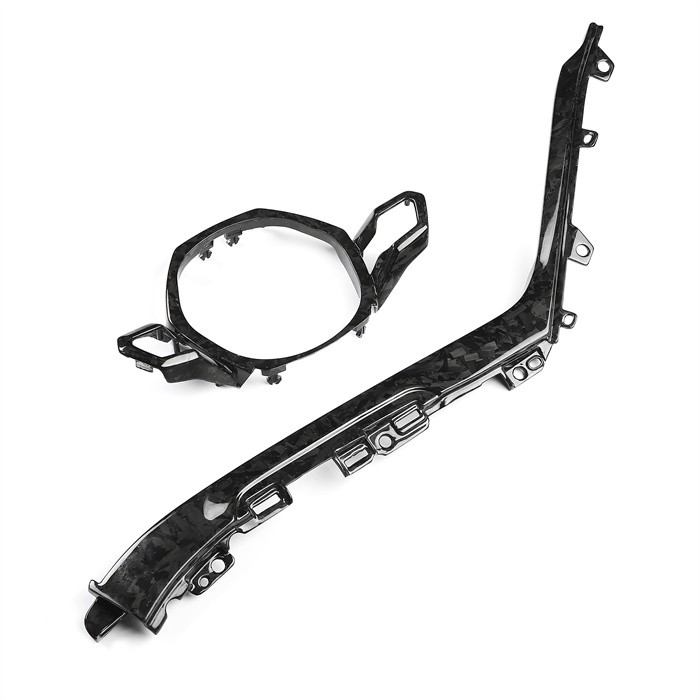 Soxta uglerod tolasi qismlari